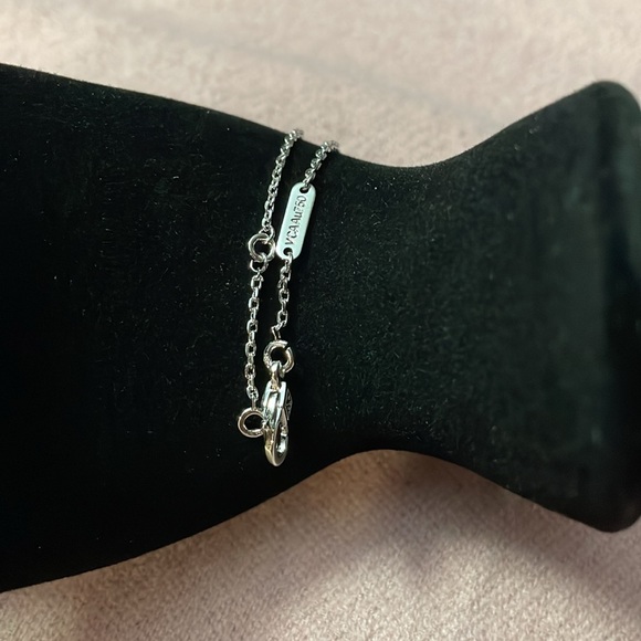Brand New single red clover silver bracelet - Picture 2 of 3